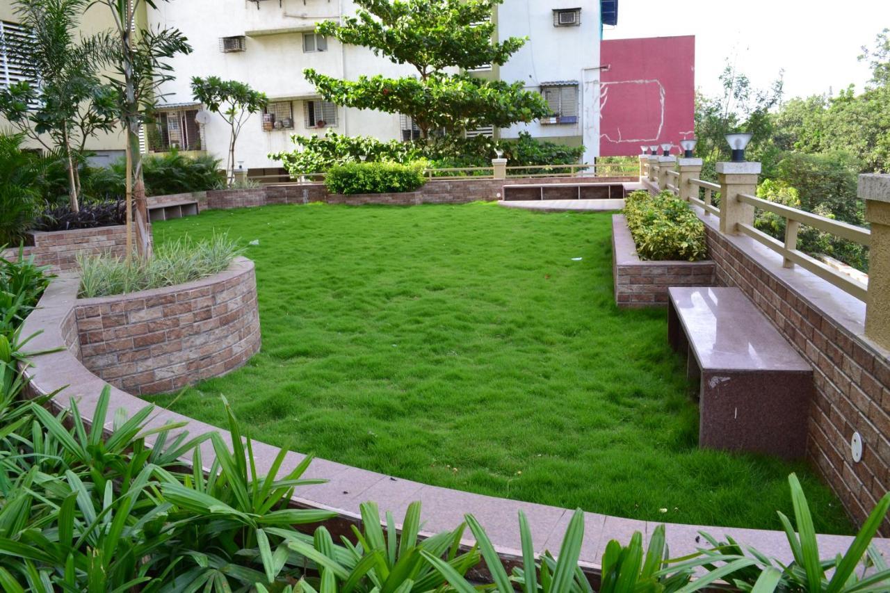 Hostel Covie Kharghar 200 Navi Mumbai Exterior foto